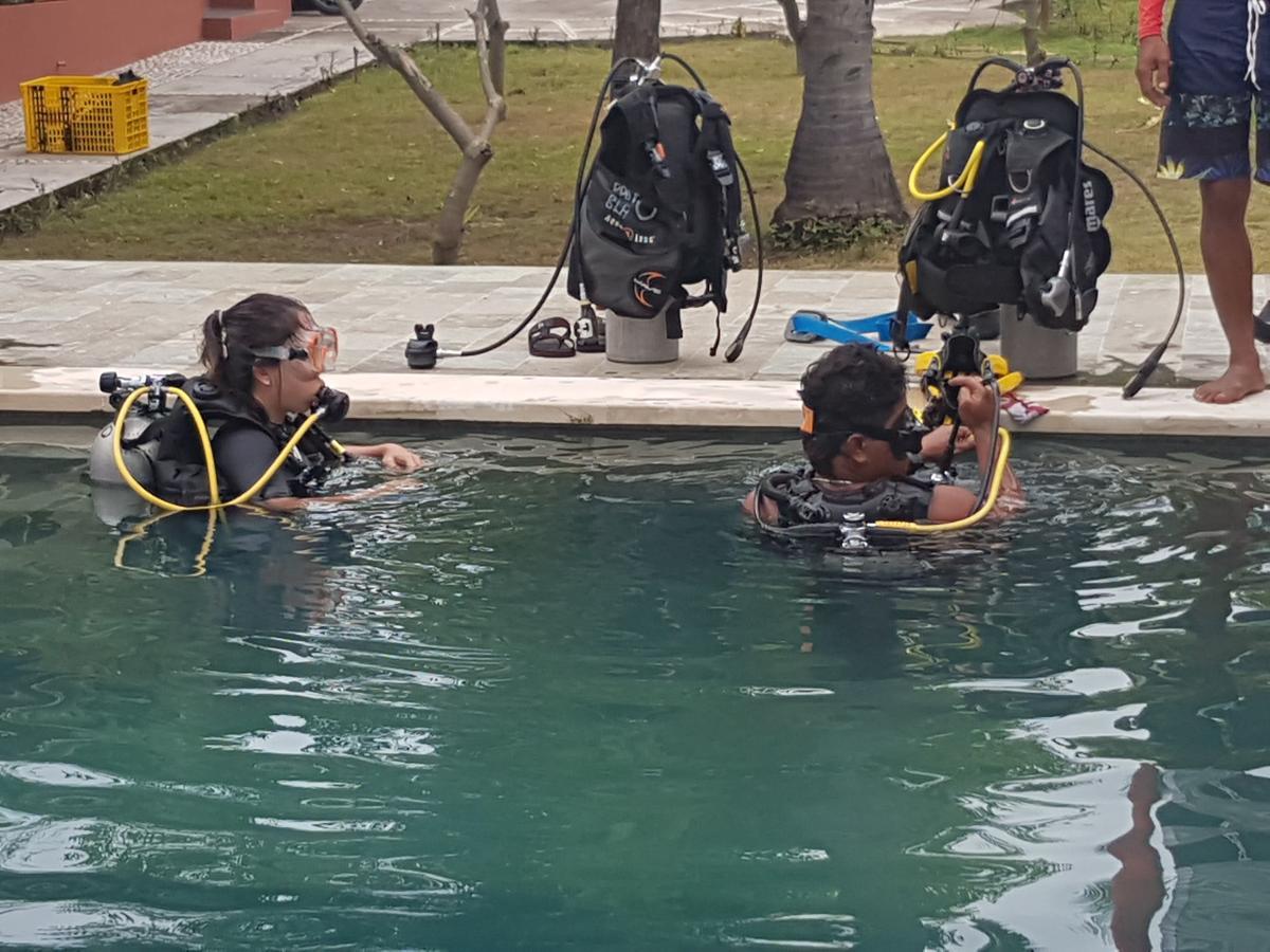Pebble & Fins Bali Dive Resort トゥランベン エクステリア 写真